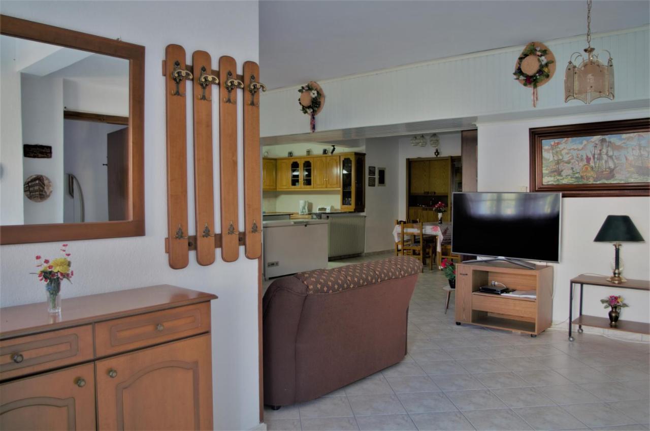 Vranas Property Скала Сотирос Екстериор снимка